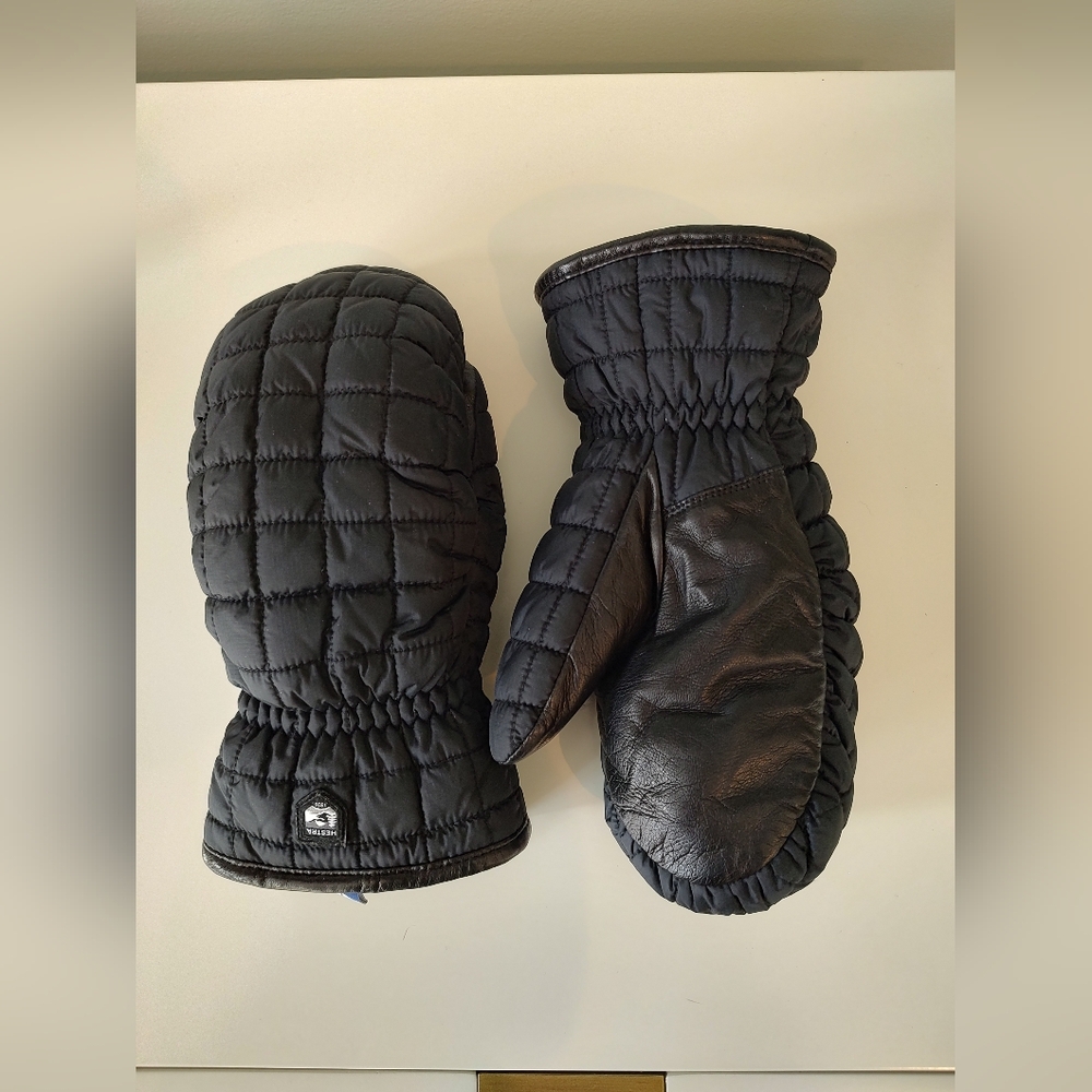 Hestra Moon Light Mitten - Women's, size 8 NWOT